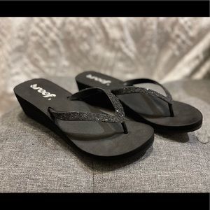REEF WEDGE FLIP FLOP W/ Sparkles NWOT